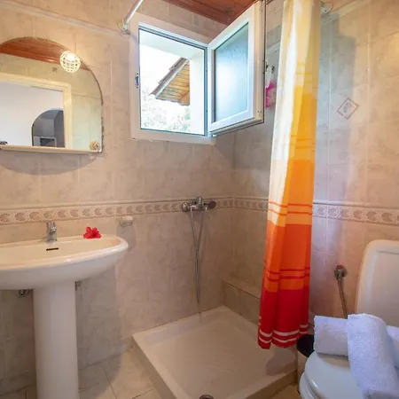 Family Private Homes & Sea View Apartment Lithakia (Zakynthos)