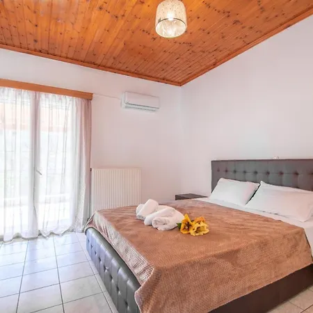Family Private Homes & Sea View *