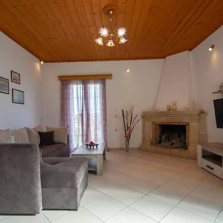Family Private Homes & Sea View By 